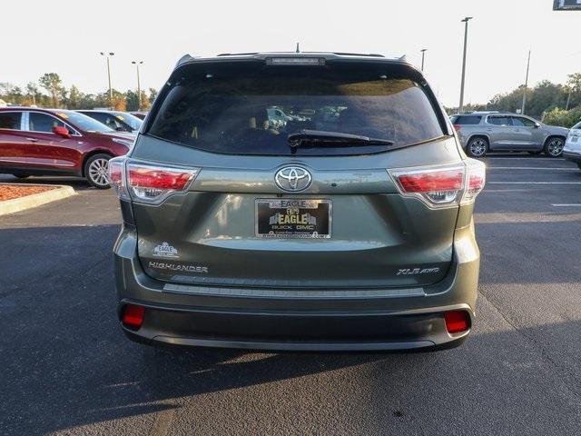 2016 Toyota Highlander Vehicle Photo in HOMOSASSA, FL 34448-1461