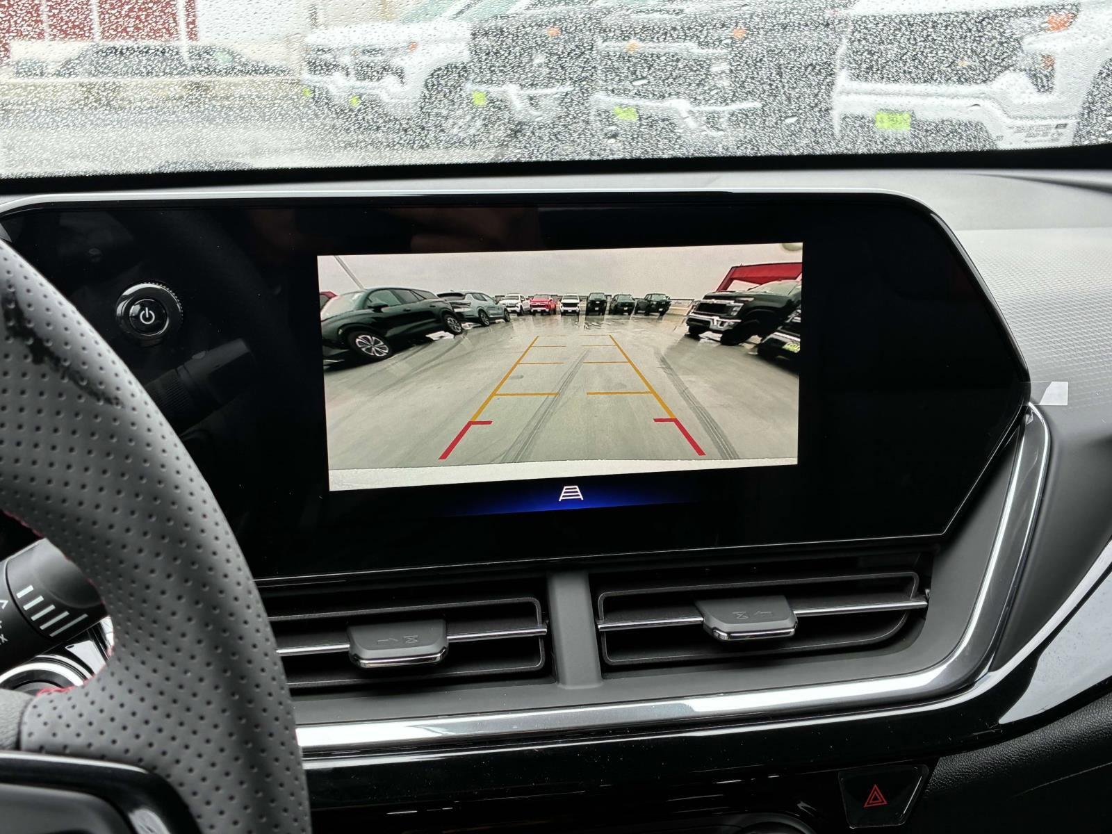 2025 Chevrolet Trax Vehicle Photo in LOS ANGELES, CA 90007-3794