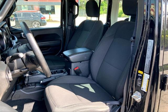 2023 Jeep Wrangler Vehicle Photo in Kansas City, MO 64114