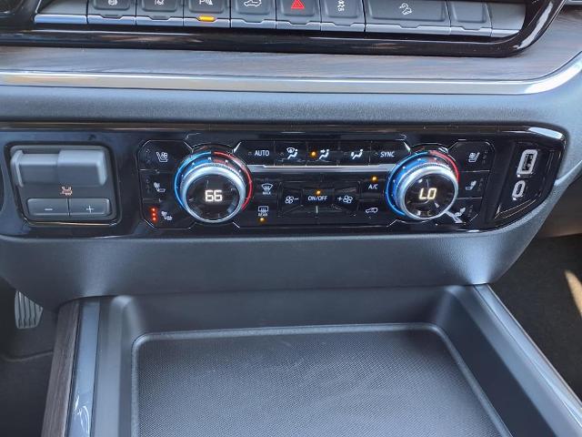 2025 GMC Sierra 2500 HD Vehicle Photo in Denton, TX 76205