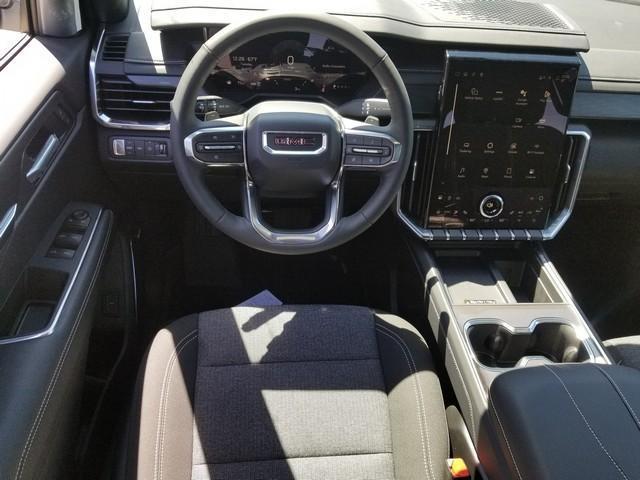 2025 GMC Acadia Vehicle Photo in ELYRIA, OH 44035-6349