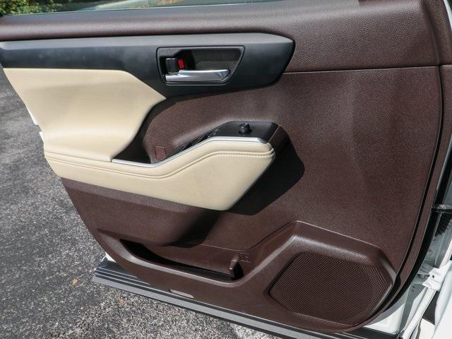 2021 Toyota Highlander Vehicle Photo in HOMOSASSA, FL 34448-1461