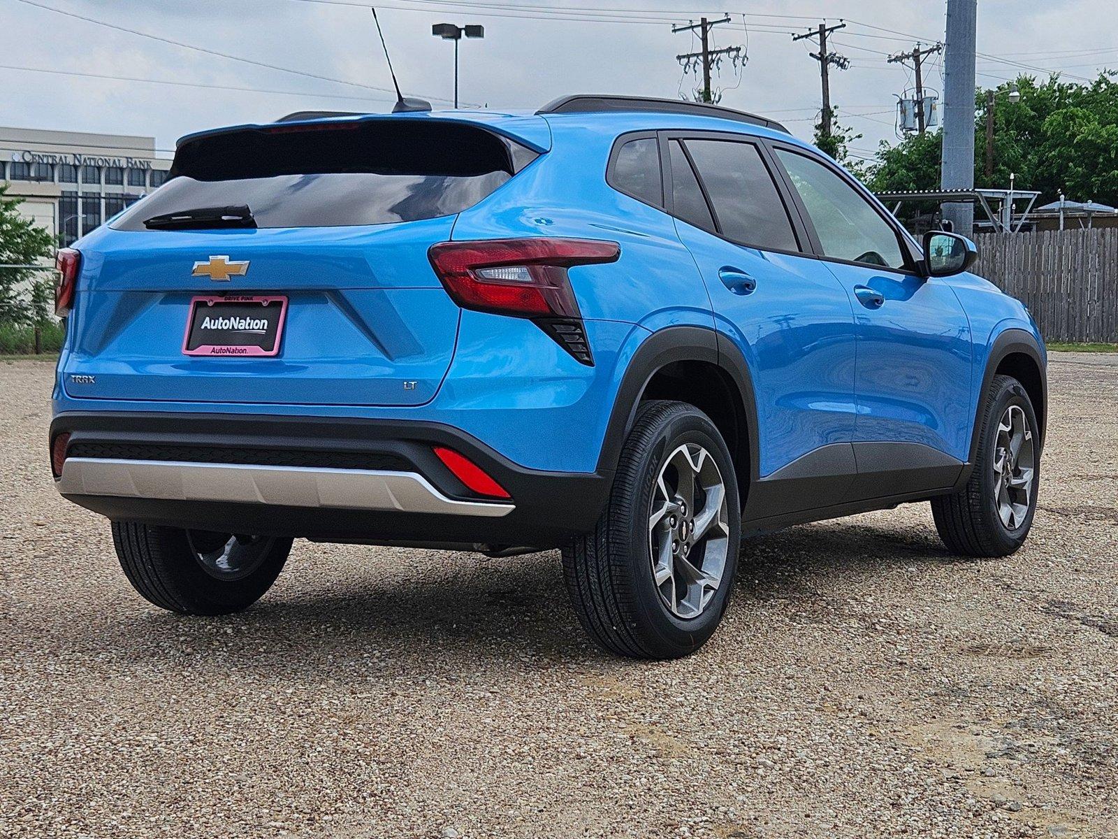 2025 Chevrolet Trax Vehicle Photo in WACO, TX 76710-2592