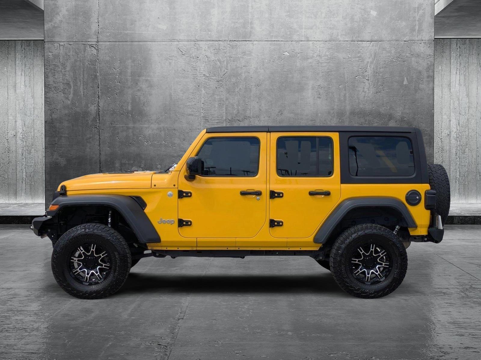 2020 Jeep Wrangler Unlimited Vehicle Photo in Tustin, CA 92782