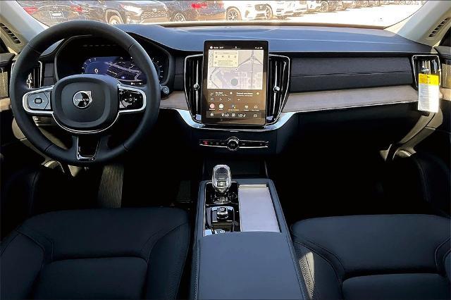 2025 Volvo XC90 Vehicle Photo in Grapevine, TX 76051