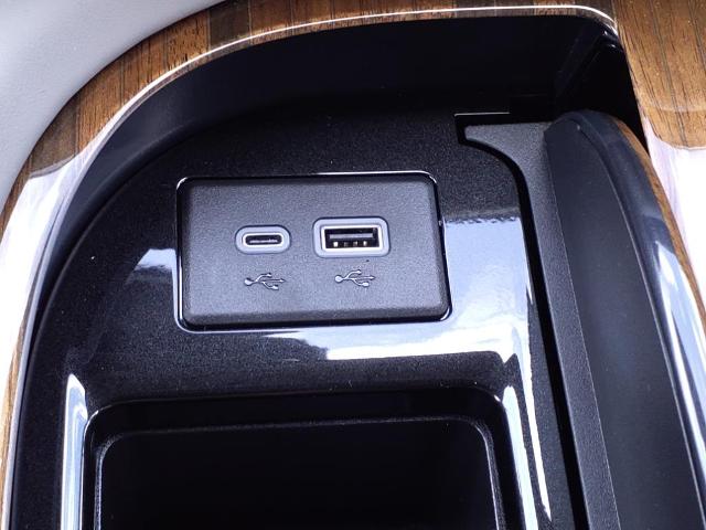 2024 Cadillac Escalade Vehicle Photo in Denton, TX 76205