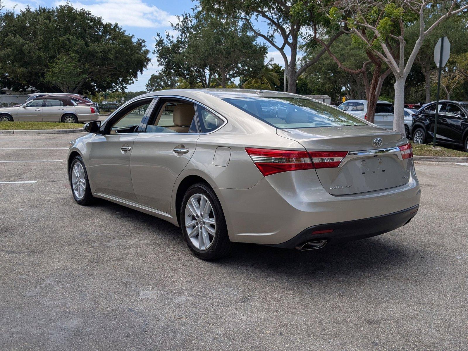 2014 Toyota Avalon Vehicle Photo in West Palm Beach, FL 33417