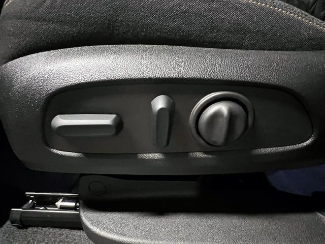 2022 Chevrolet Equinox Vehicle Photo in Roslyn, NY 11576