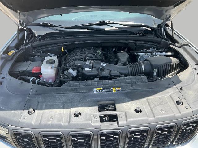 2023 Jeep Grand Cherokee L Vehicle Photo in Kaukauna, WI 54130