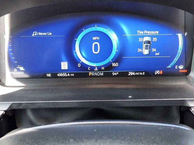 2022 Ford Explorer Vehicle Photo in DENTON, TX 76210-9321