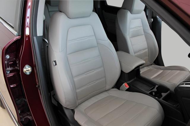 2017 Honda CR-V Vehicle Photo in Green Bay, WI 54304