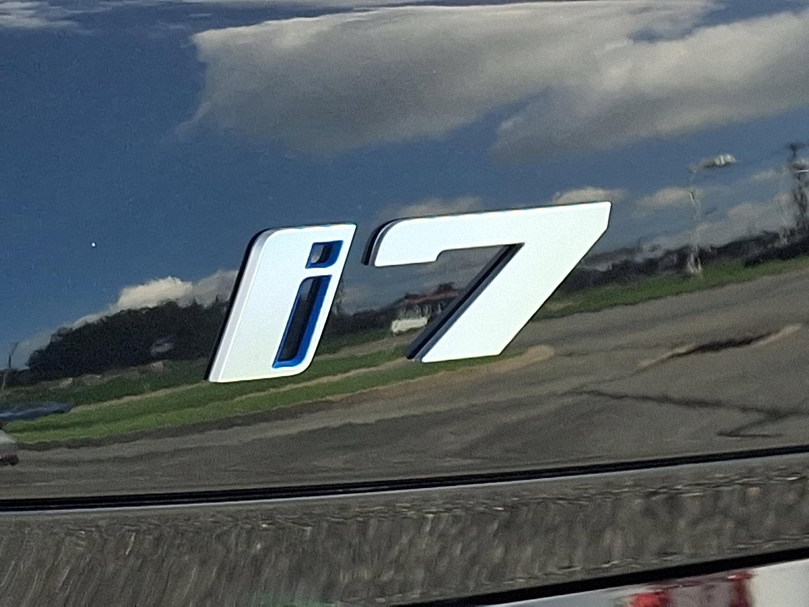 2025 BMW i7 Vehicle Photo in Lancaster, PA 17601