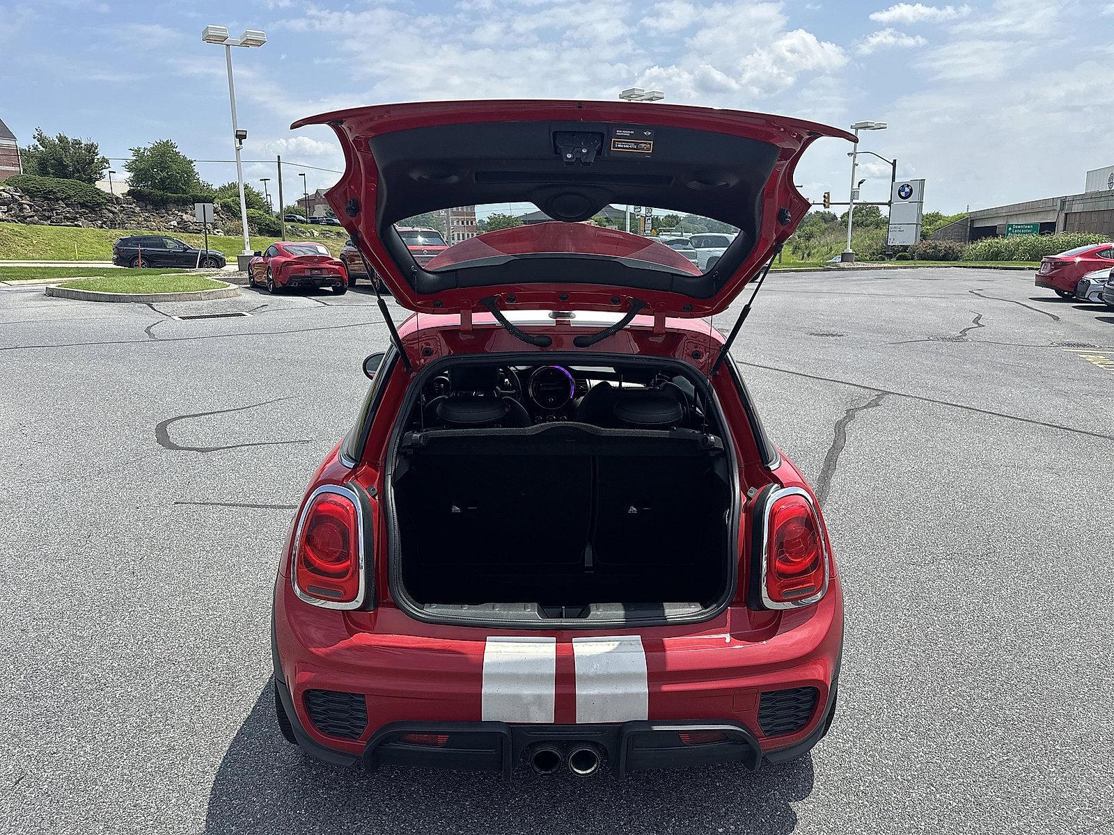 2016 MINI John Cooper Works Hardtop Vehicle Photo in Lancaster, PA 17601