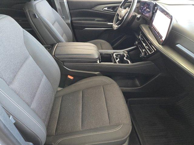 2024 Chevrolet Traverse Vehicle Photo in Decatur, TX 76234