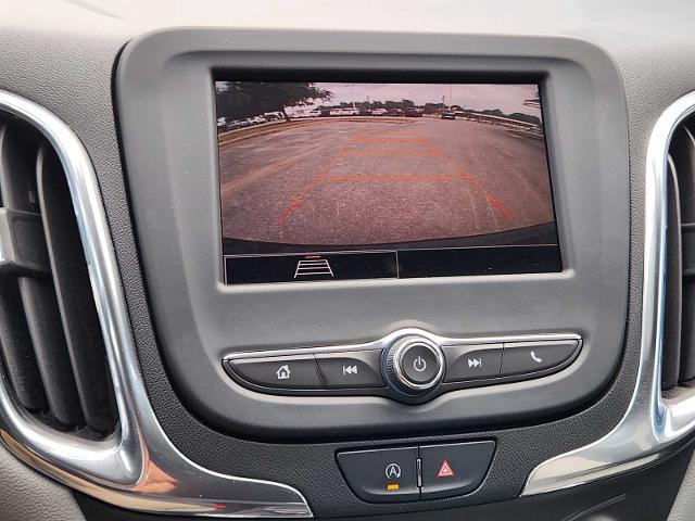 2022 Chevrolet Equinox Vehicle Photo in DENTON, TX 76210-9321