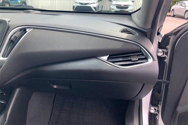 2018 Chevrolet Malibu Vehicle Photo in INDEPENDENCE, MO 64055-1377