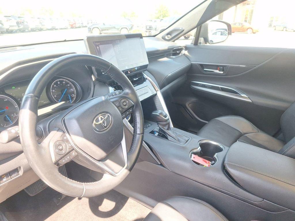 2021 Toyota Venza Vehicle Photo in Cedar Rapids, IA 52402