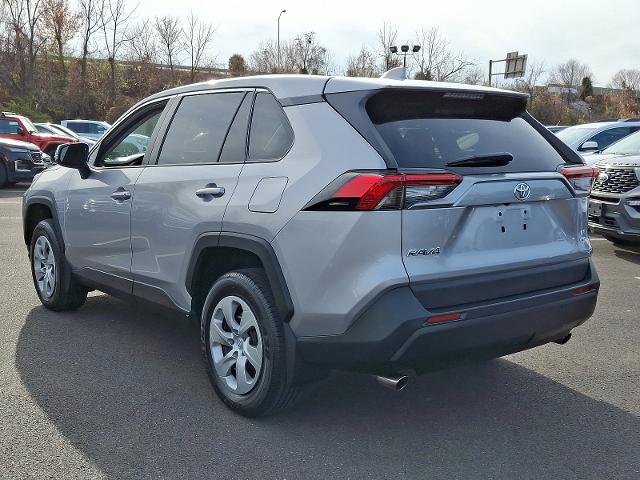 2022 Toyota RAV4 Vehicle Photo in TREVOSE, PA 19053-4984