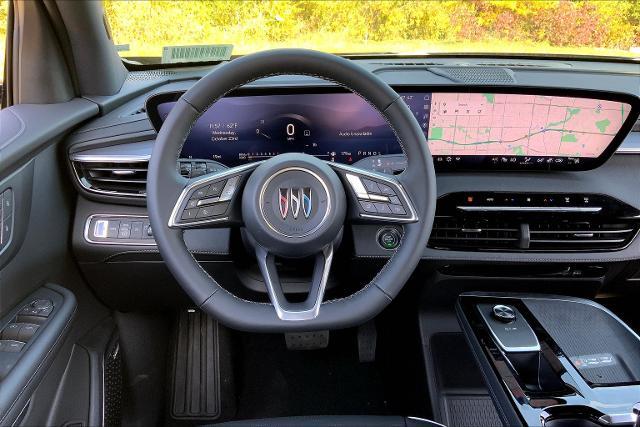 2025 Buick Enclave Vehicle Photo in KANSAS CITY, MO 64114-4545