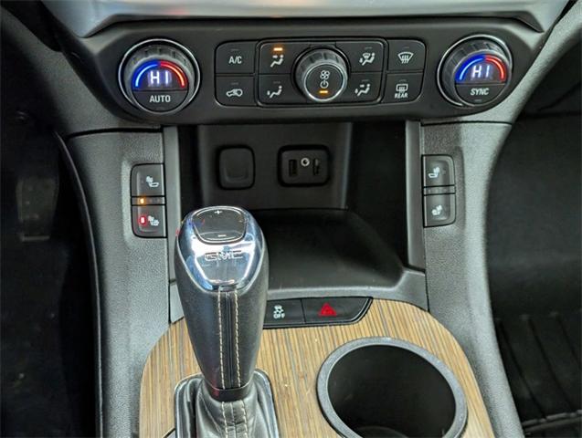 2018 GMC Acadia Vehicle Photo in ENGLEWOOD, CO 80113-6708