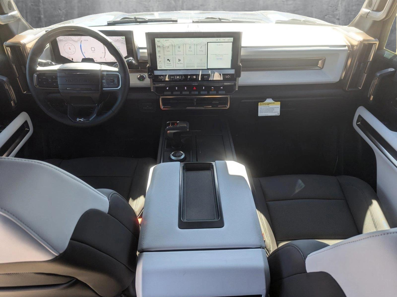 2025 GMC HUMMER EV Pickup Vehicle Photo in CORPUS CHRISTI, TX 78412-4902