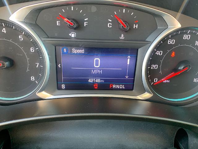 2022 Chevrolet Equinox Vehicle Photo in MOON TOWNSHIP, PA 15108-2571