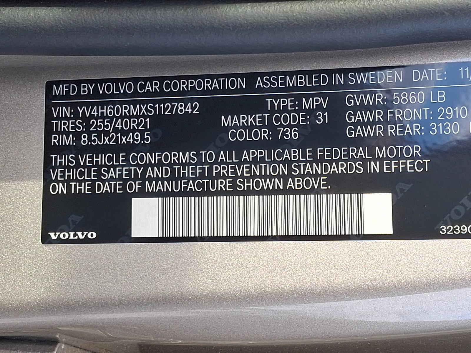 2025 Volvo XC60 Plug-In Hybrid Vehicle Photo in Trevose, PA 19053