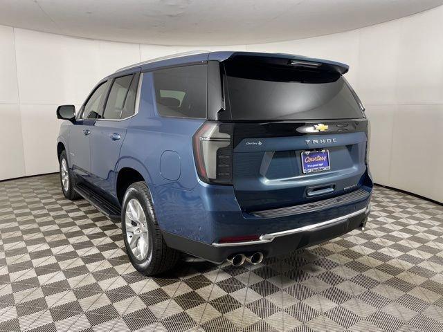 2025 Chevrolet Tahoe Vehicle Photo in PHOENIX, AZ 85014-3381