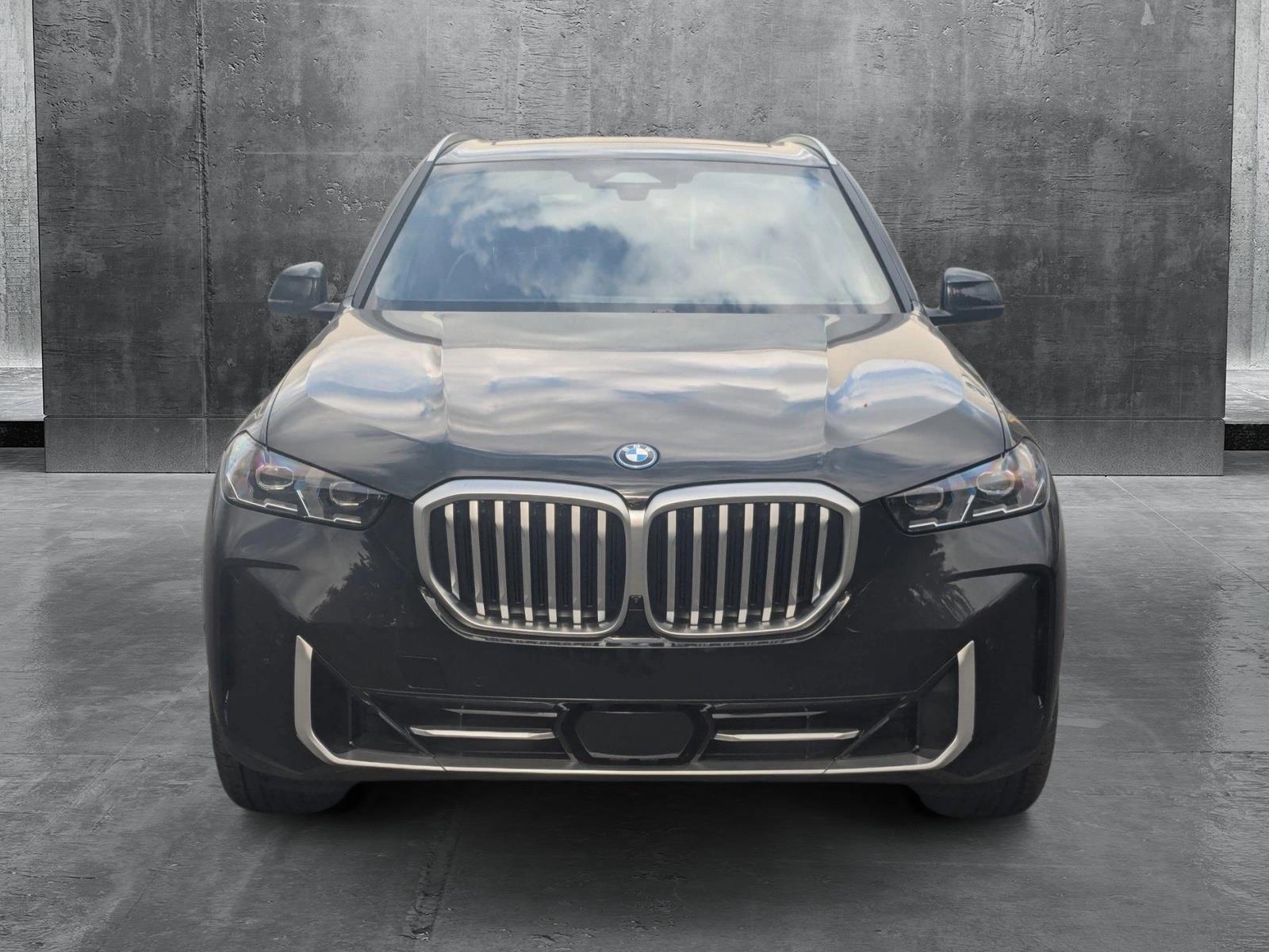 2025 BMW X5 xDrive50e Vehicle Photo in Towson, MD 21204
