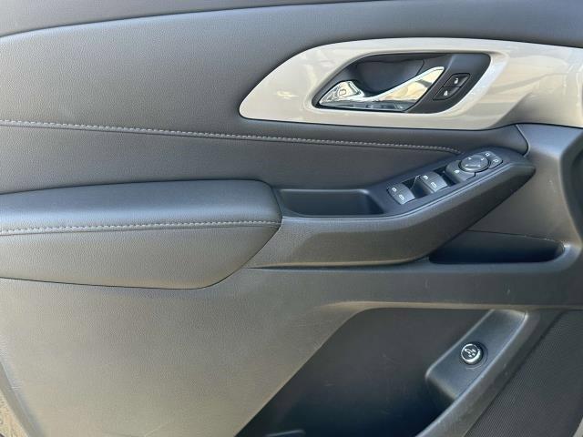 2022 Chevrolet Traverse Vehicle Photo in SAINT JAMES, NY 11780-3219