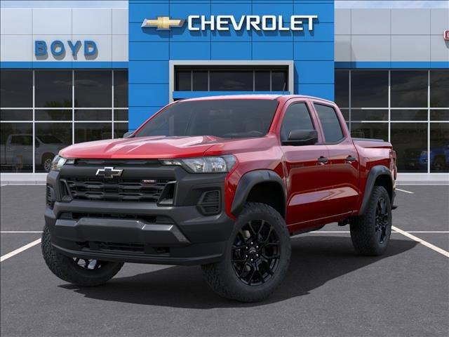 2024 Chevrolet Colorado Vehicle Photo in EMPORIA, VA 23847-1235