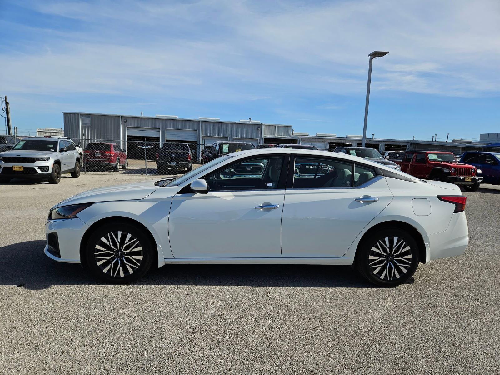 2023 Nissan Altima Vehicle Photo in Seguin, TX 78155