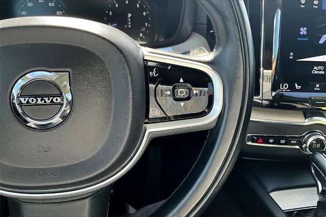 2021 Volvo XC60 Vehicle Photo in Houston, TX 77007