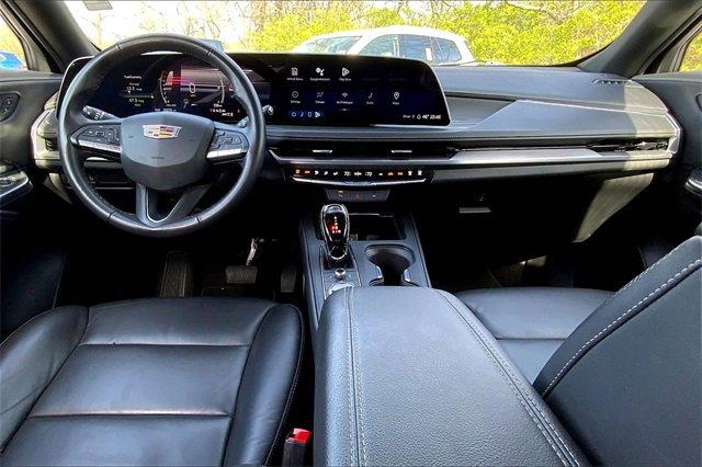 2024 Cadillac XT4 Vehicle Photo in KANSAS CITY, MO 64114-4545