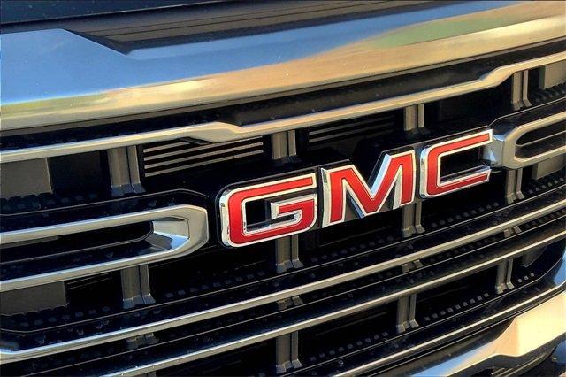 2022 GMC Canyon Vehicle Photo in TOPEKA, KS 66609-0000