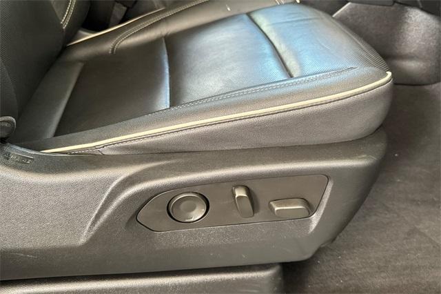 2021 GMC Yukon XL Vehicle Photo in ELK GROVE, CA 95757-8703