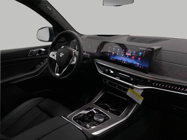 2025 BMW X7 xDrive40i Vehicle Photo in Appleton, WI 54913