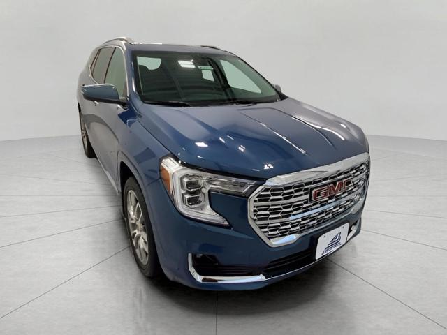 2024 GMC Terrain Vehicle Photo in OSHKOSH, WI 54904-7811