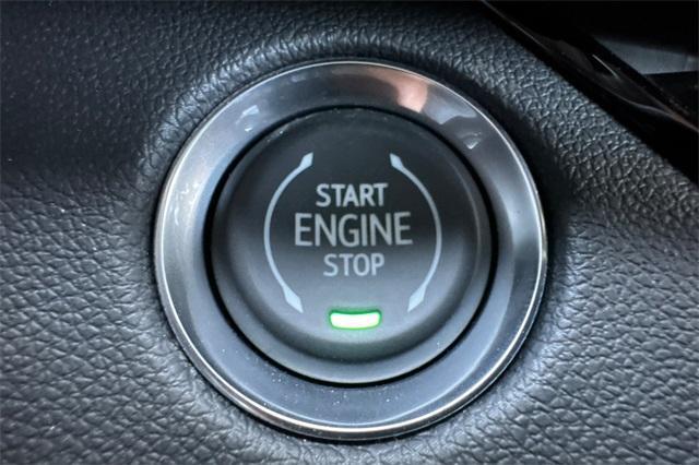 2025 Buick Enclave Vehicle Photo in ELK GROVE, CA 95757-8703