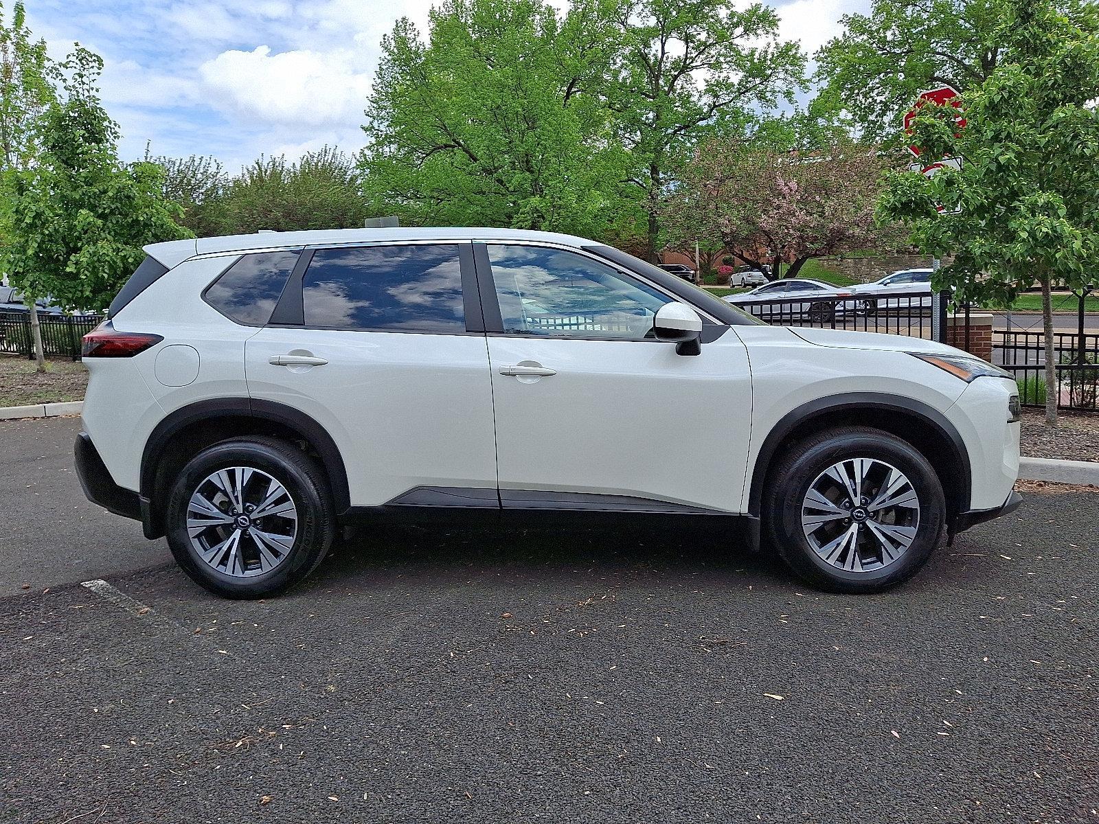 2023 Nissan Rogue Vehicle Photo in Jenkintown, PA 19046