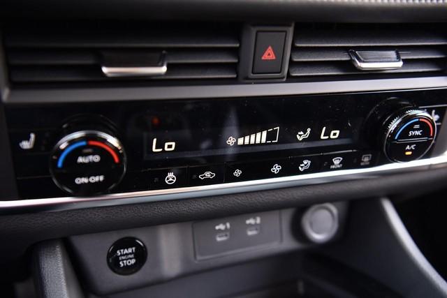 2025 Nissan Rogue Vehicle Photo in Ballwin, MO 63011