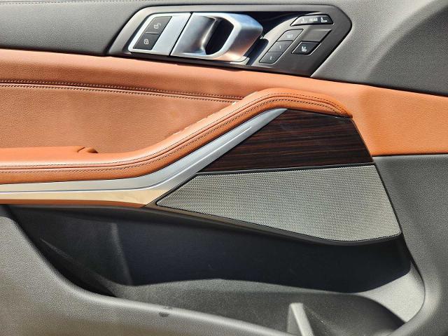 2025 BMW X7 xDrive40i Vehicle Photo in PLANO, TX 75024
