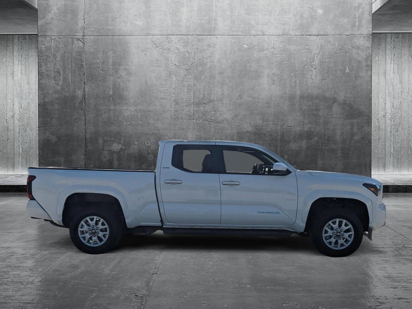 2024 Toyota Tacoma 4WD Vehicle Photo in Davie, FL 33331