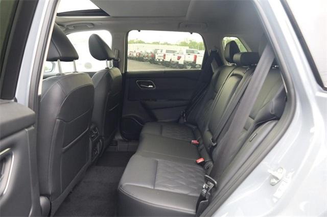2025 Nissan Rogue Vehicle Photo in Hazelwood, MO 63042