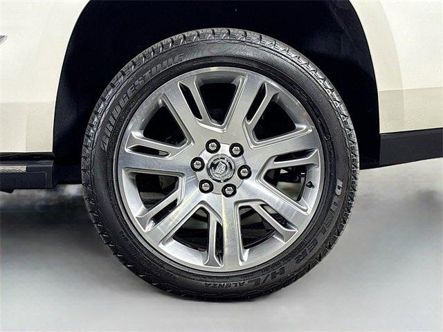 2015 Cadillac Escalade Vehicle Photo in PUYALLUP, WA 98371-4149