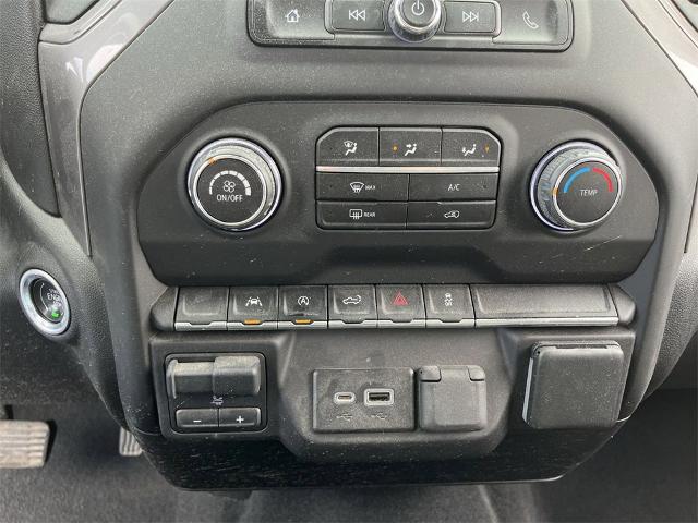 2023 Chevrolet Silverado 1500 Vehicle Photo in TULLY, NY 13159-3159