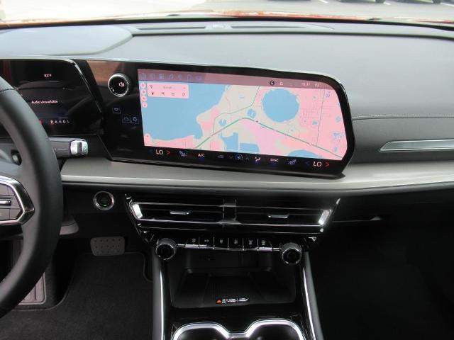 2025 Chevrolet Traverse Vehicle Photo in LEESBURG, FL 34788-4022