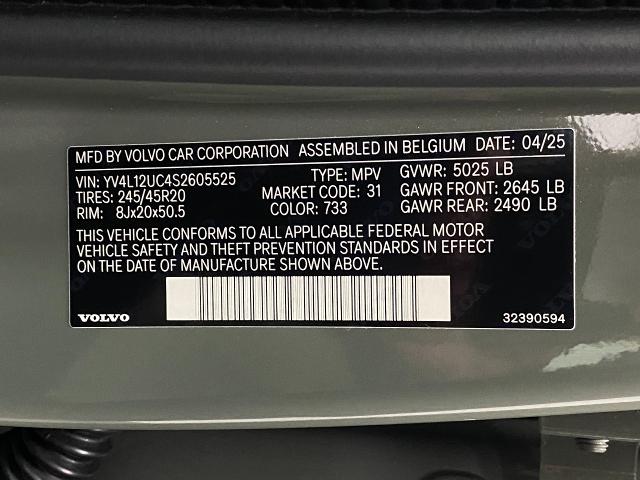 2025 Volvo XC40 Vehicle Photo in Appleton, WI 54913