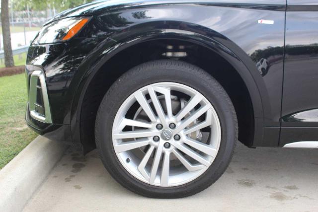 2022 Audi Q5 Vehicle Photo in HOUSTON, TX 77090