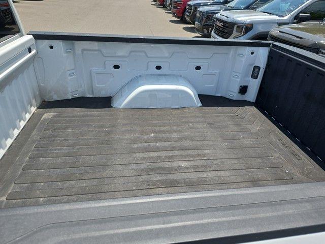 2023 GMC Sierra 1500 Vehicle Photo in Pleasant Hills, PA 15236